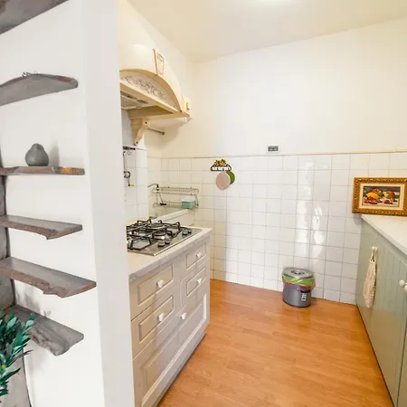 Дом отдыха Casa Giacomo - Wunderschoenes Am Gardasee-tremosine