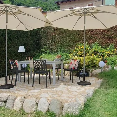 Casa Giacomo - Wunderschoenes Am Gardasee-tremosine Pieve (Lombardy)